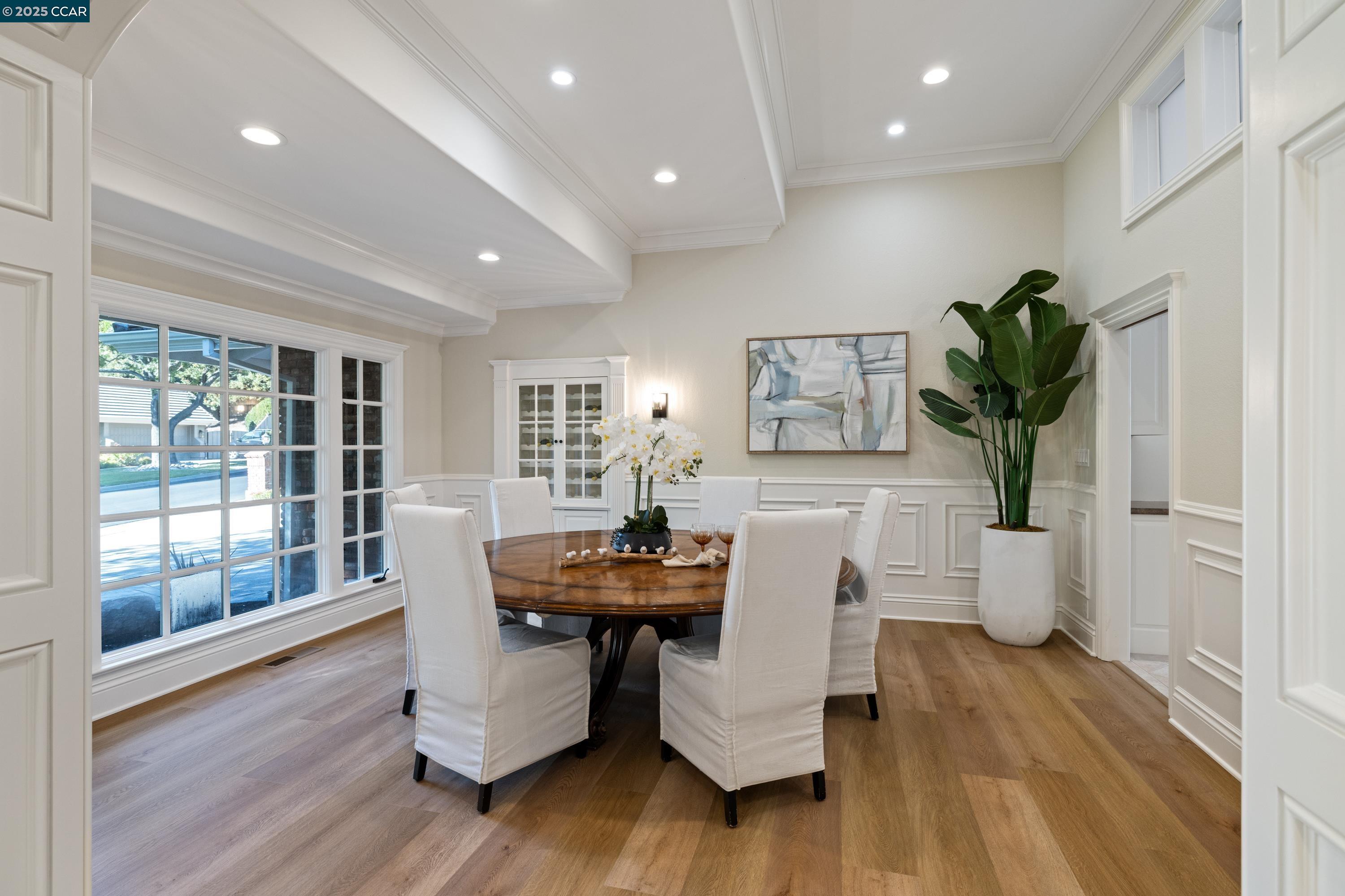 2740 Mossy Oak Drive