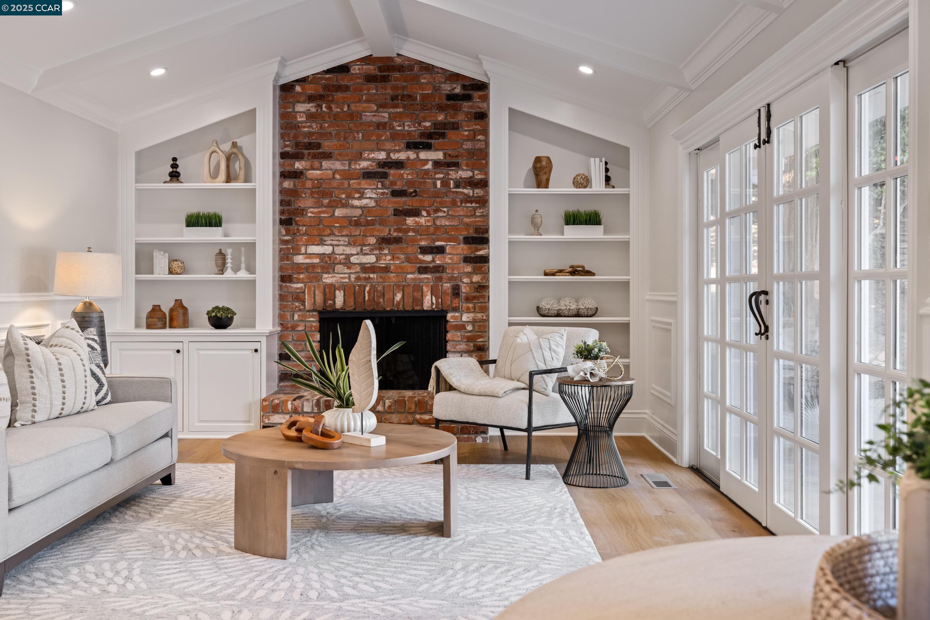 2740 Mossy Oak Drive