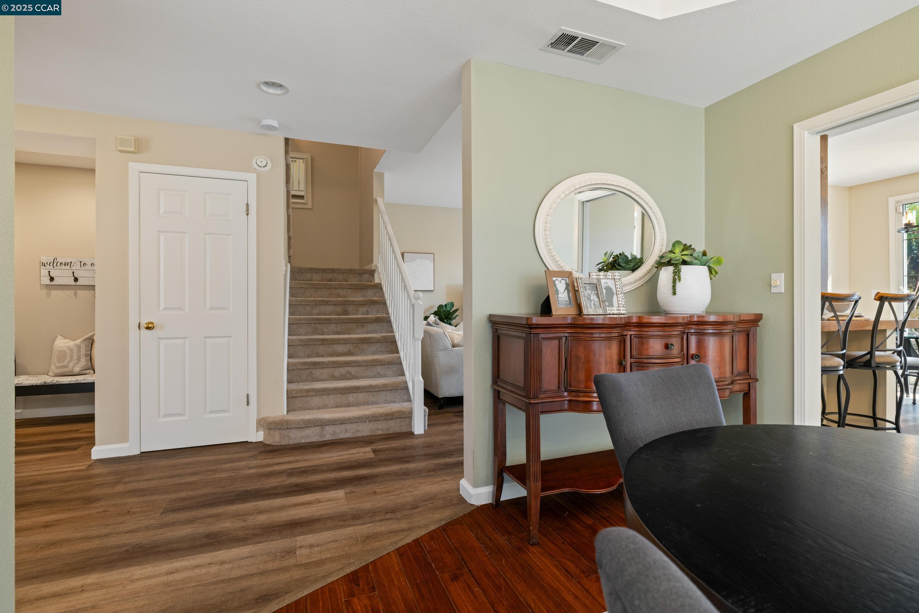 315 Glasgow Circle