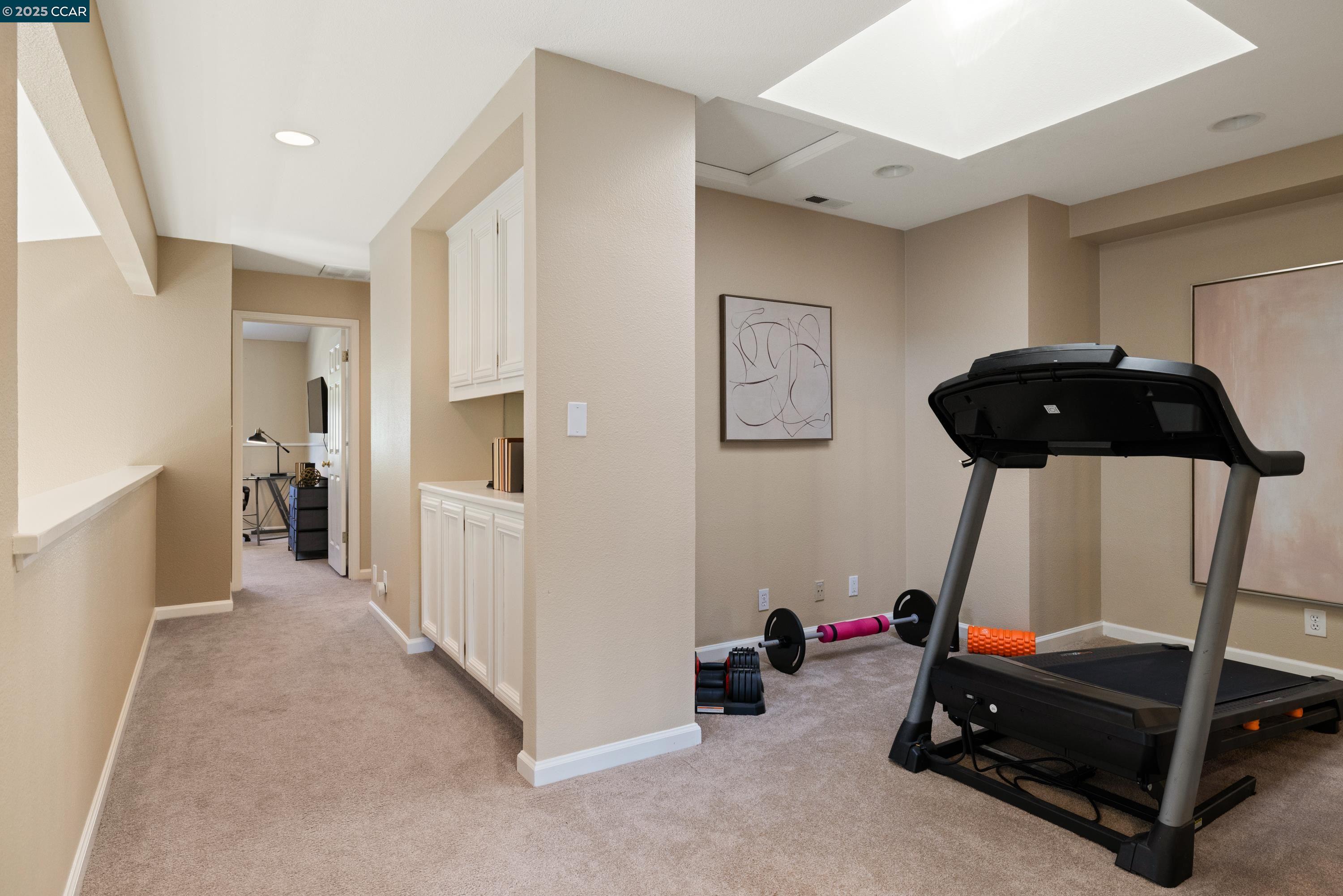 315 Glasgow Circle