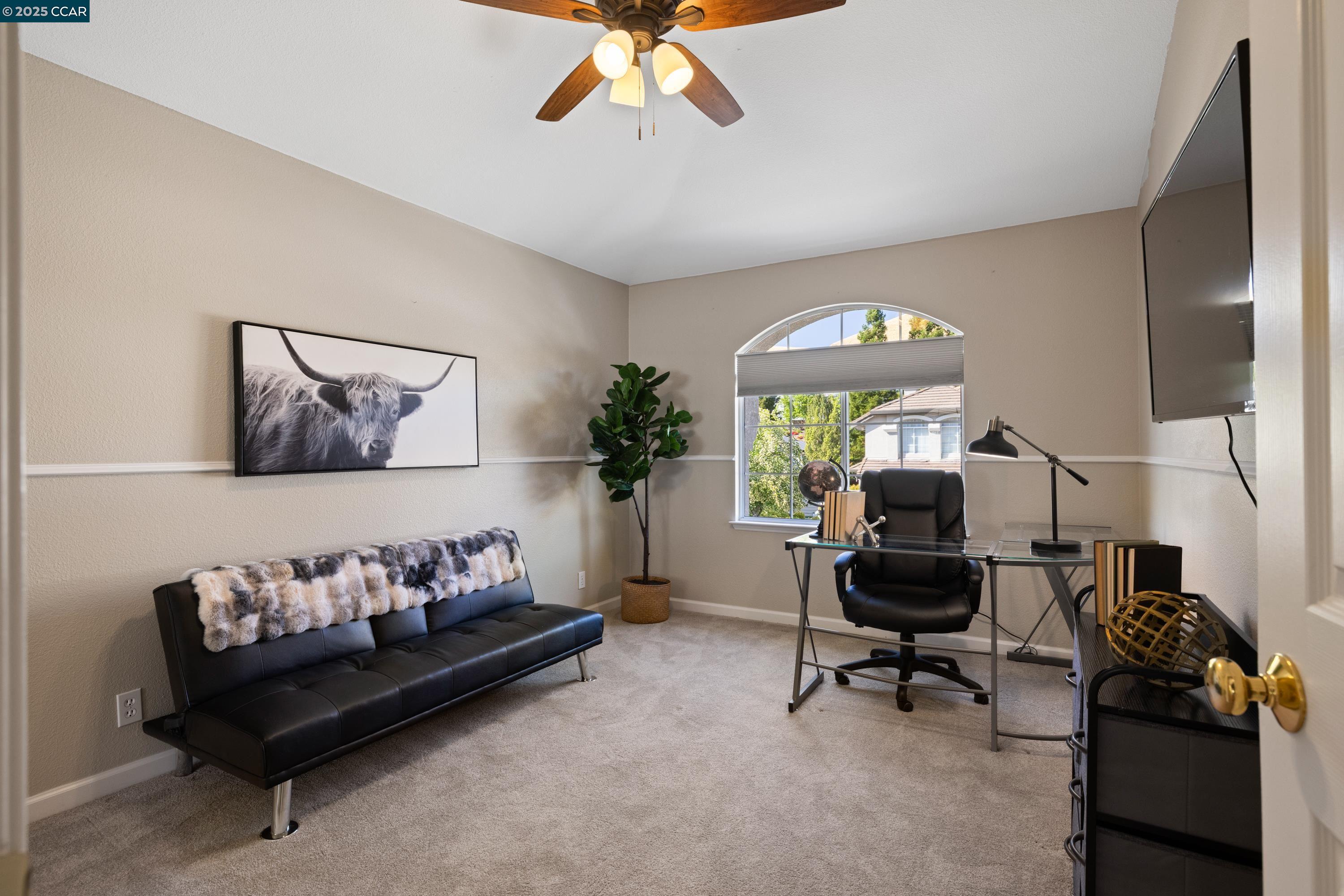 315 Glasgow Circle