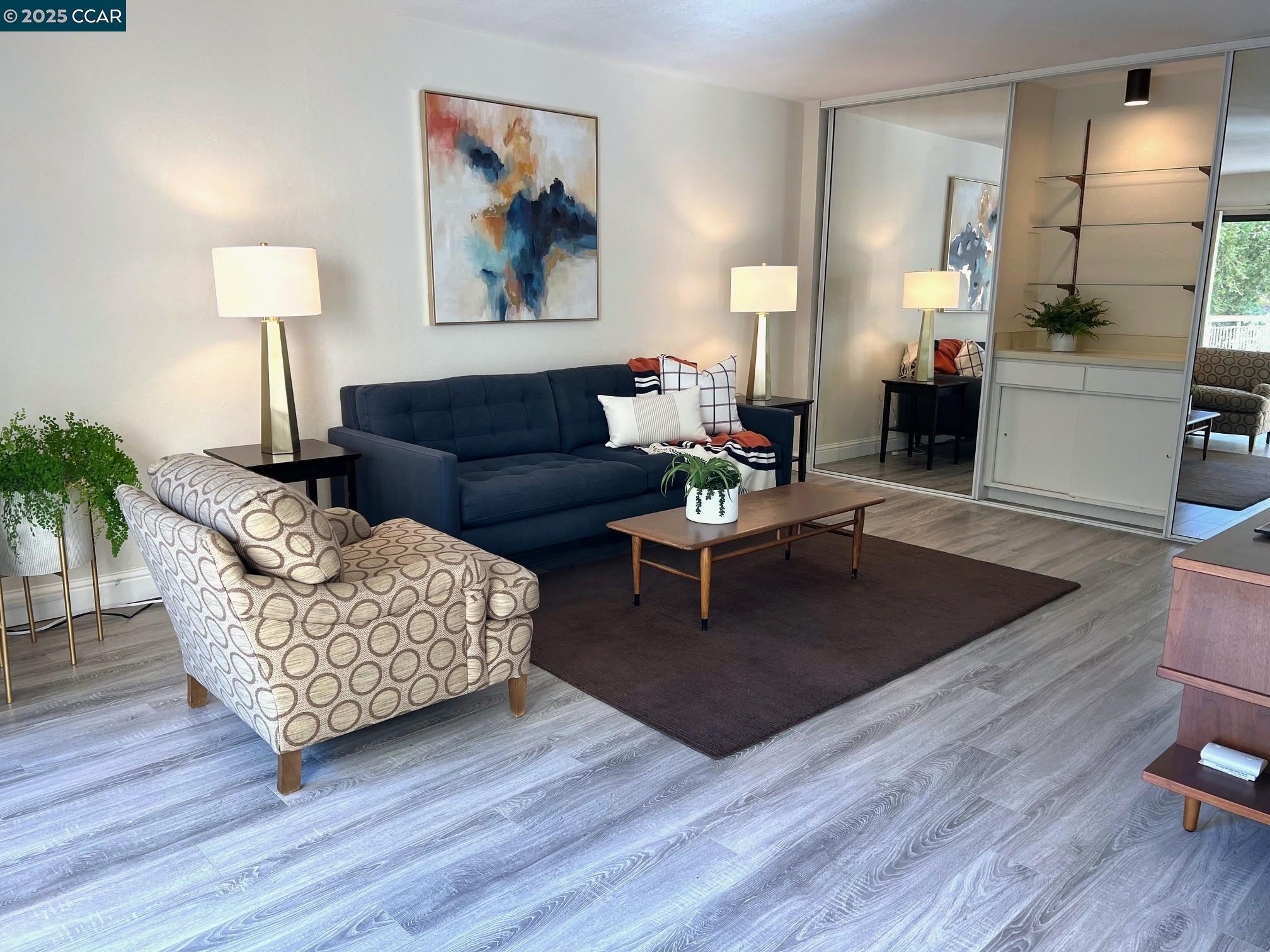 310 N Civic Dr # 202