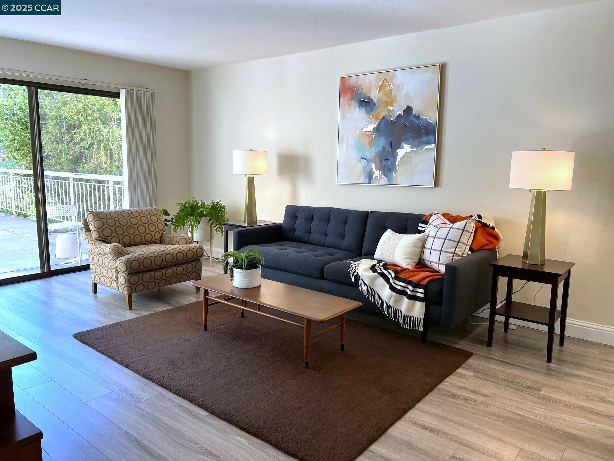 310 N Civic Dr # 202