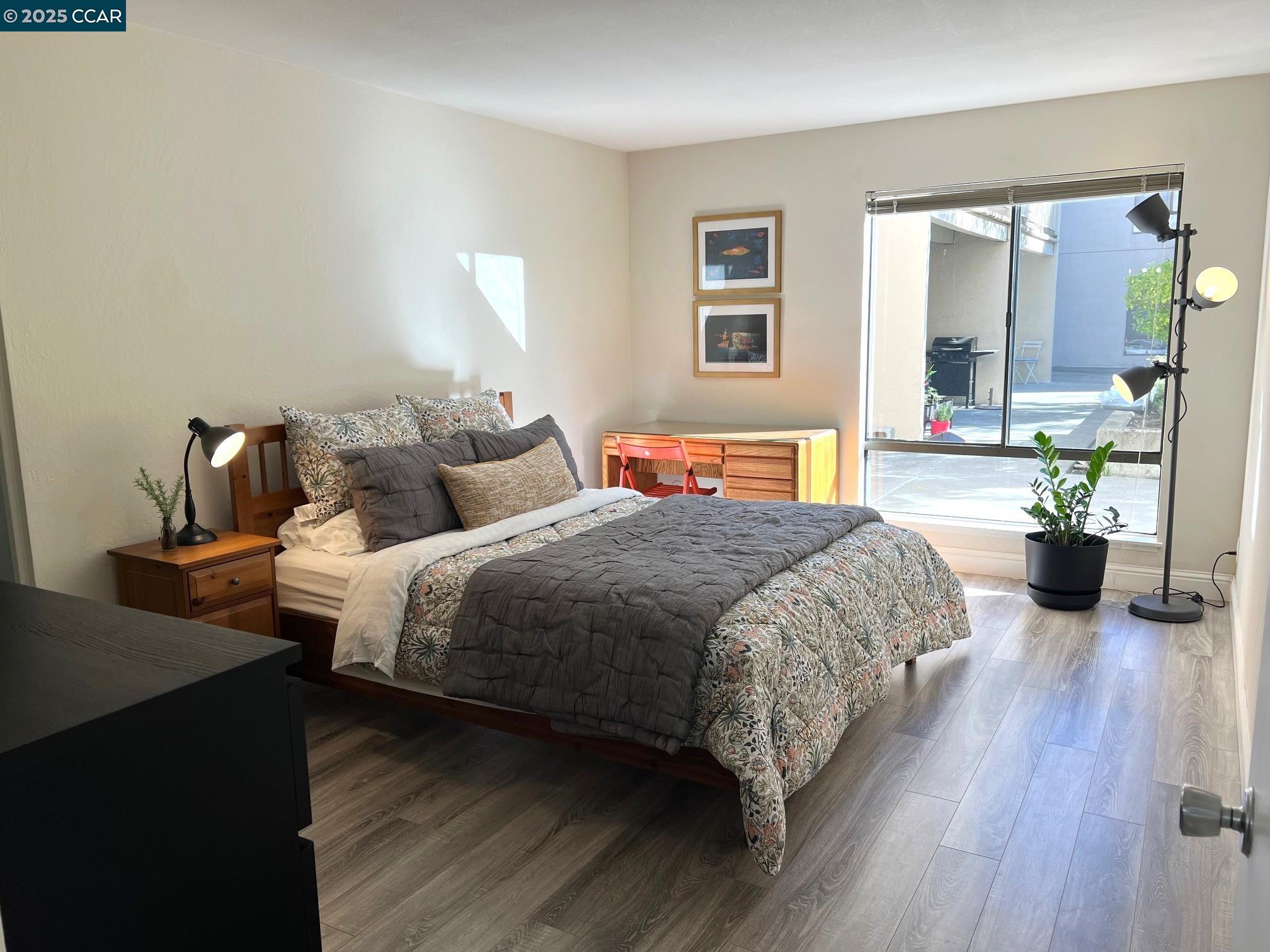 310 N Civic Dr # 202