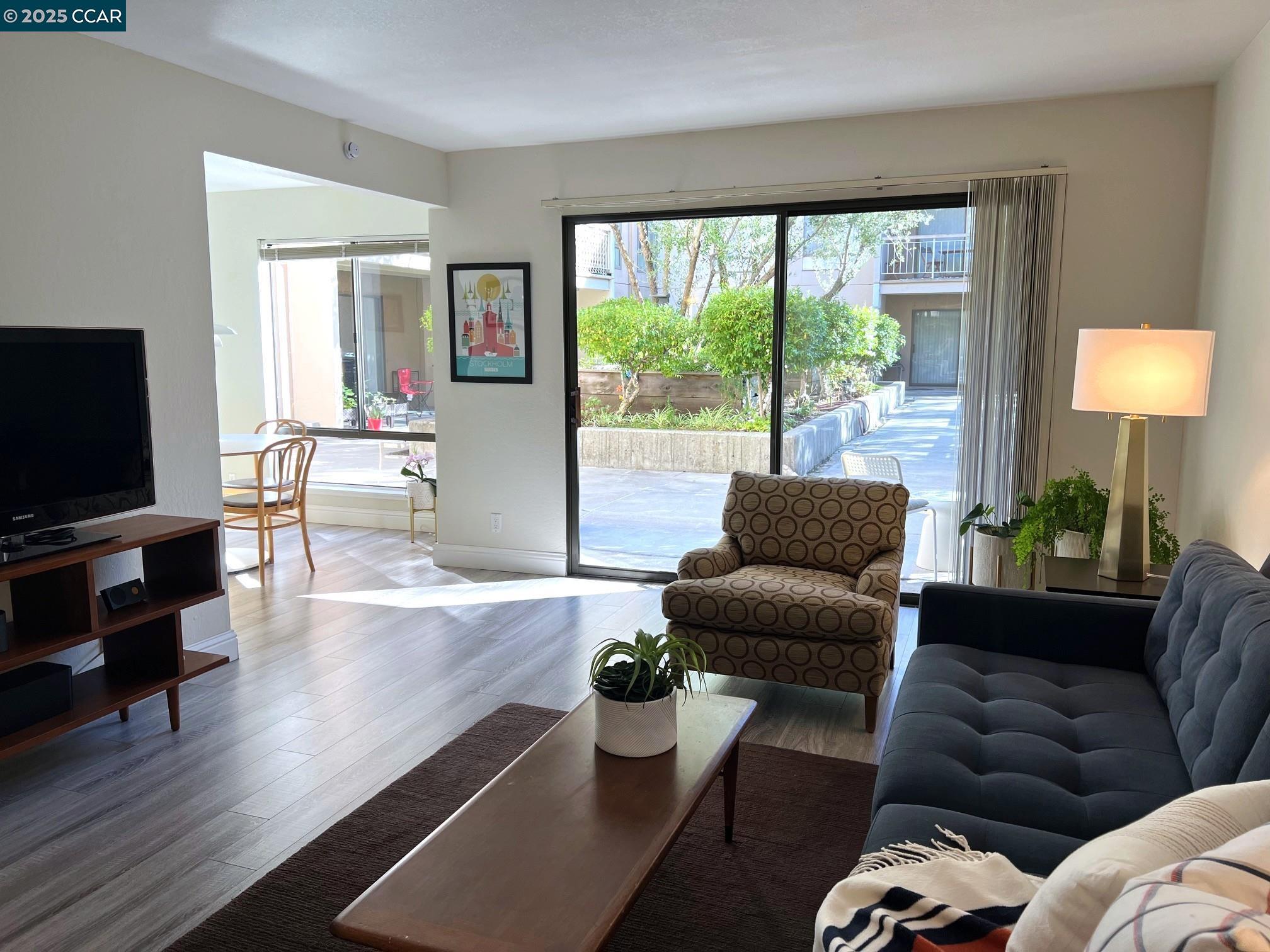310 N Civic Dr # 202