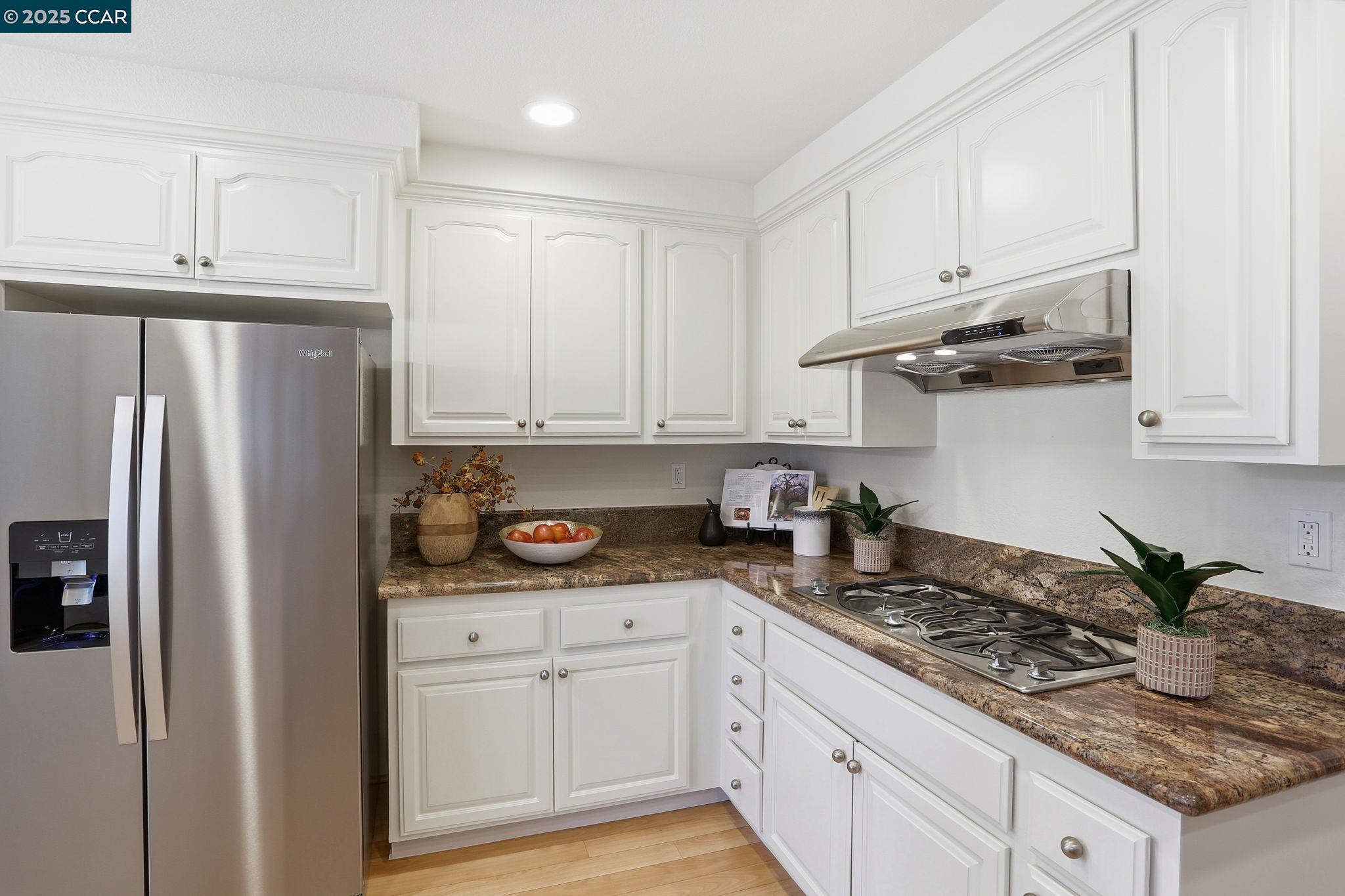 15 Chardonnay Ct
