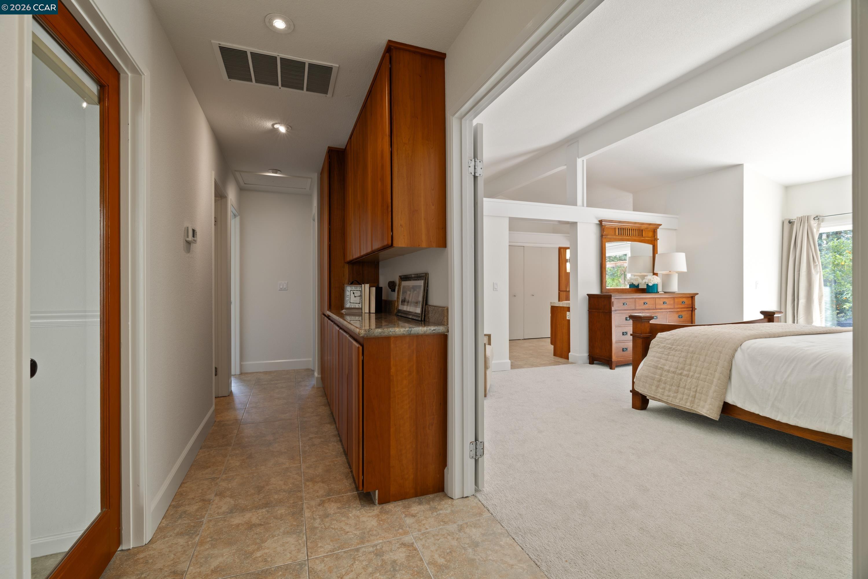 87 Lone Pine Court