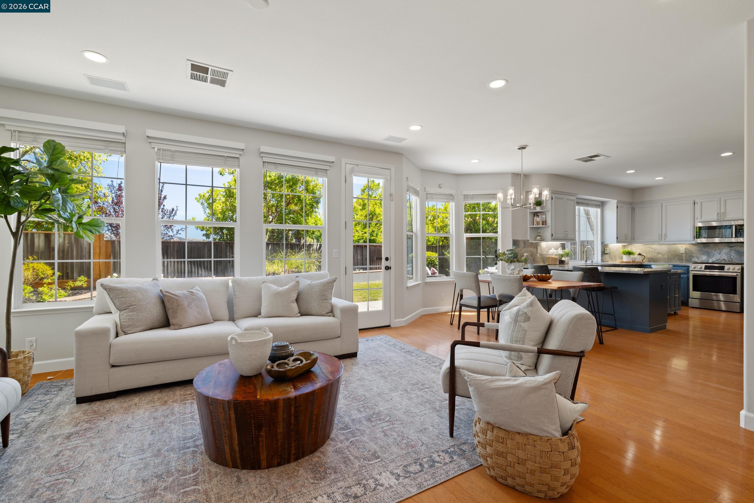 1166 S Chanterella Drive