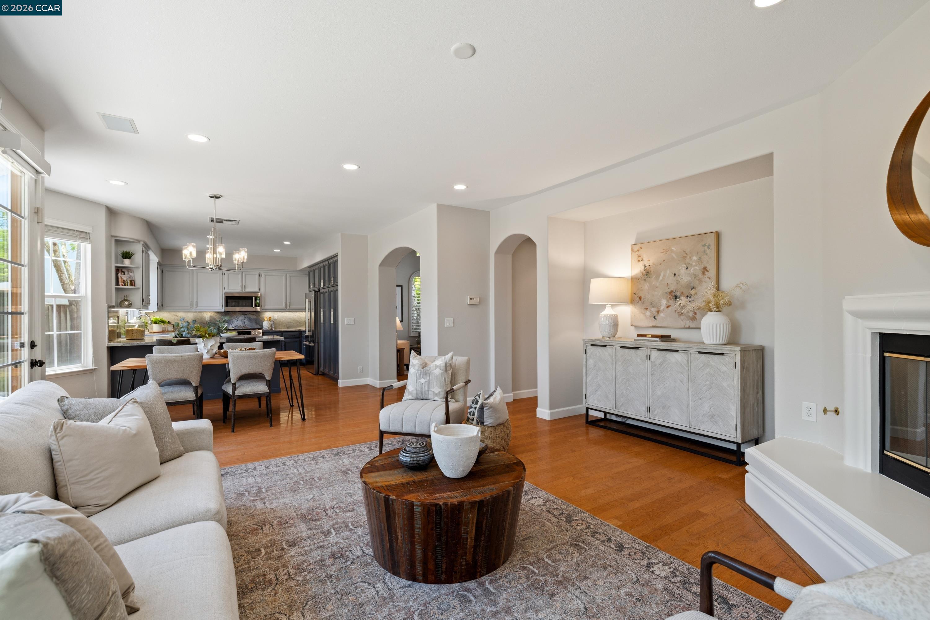 1166 S Chanterella Drive