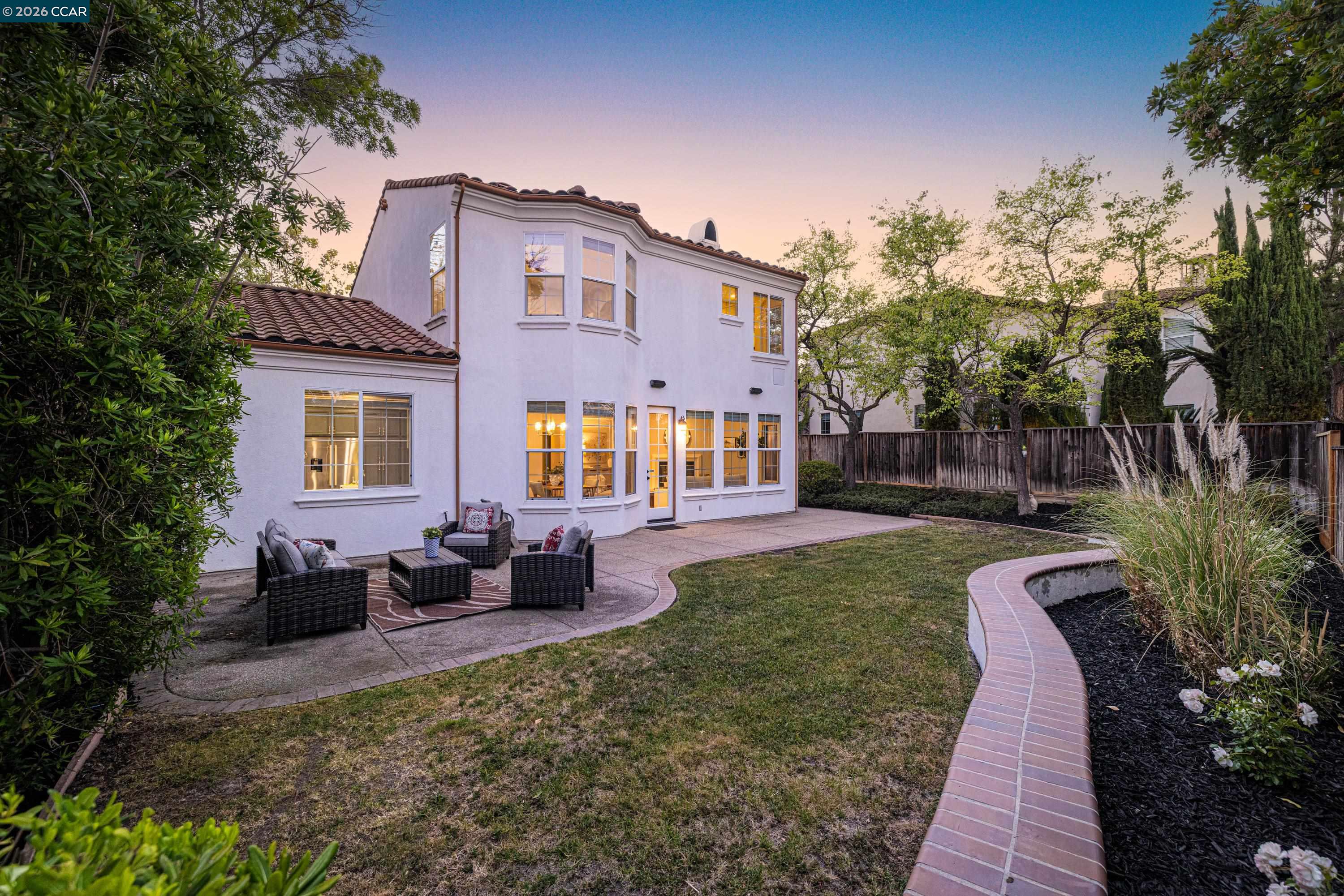1166 S Chanterella Drive