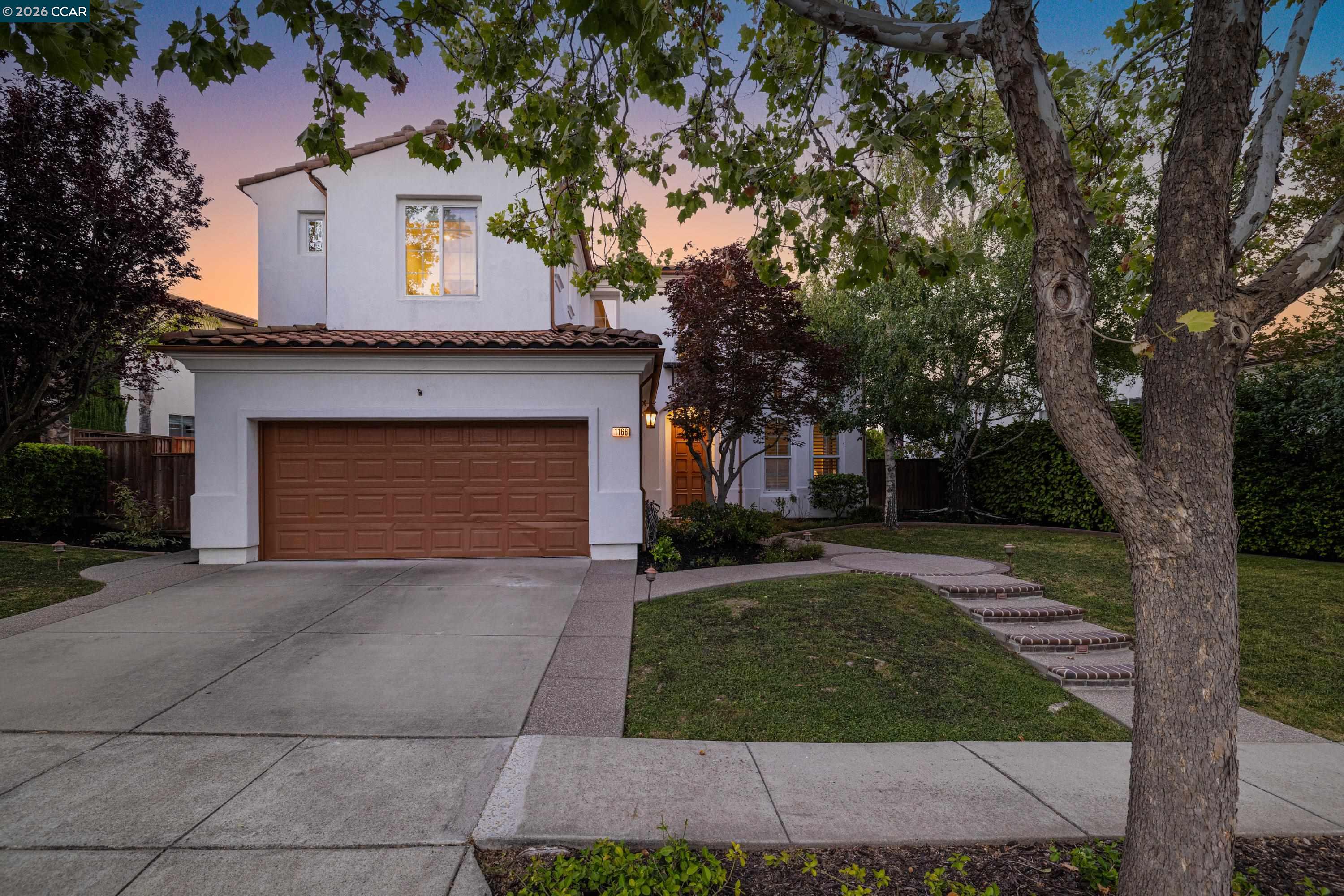 1166 S Chanterella Drive