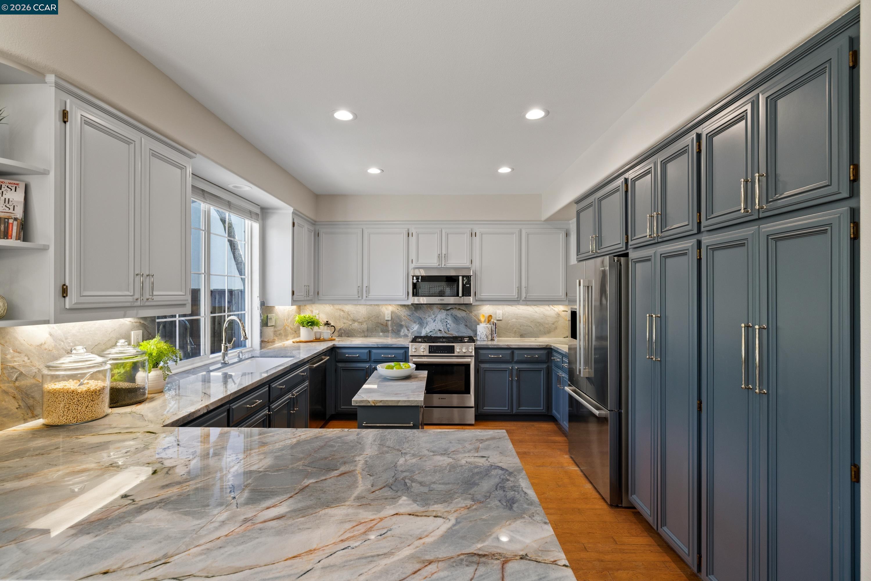 1166 S Chanterella Drive