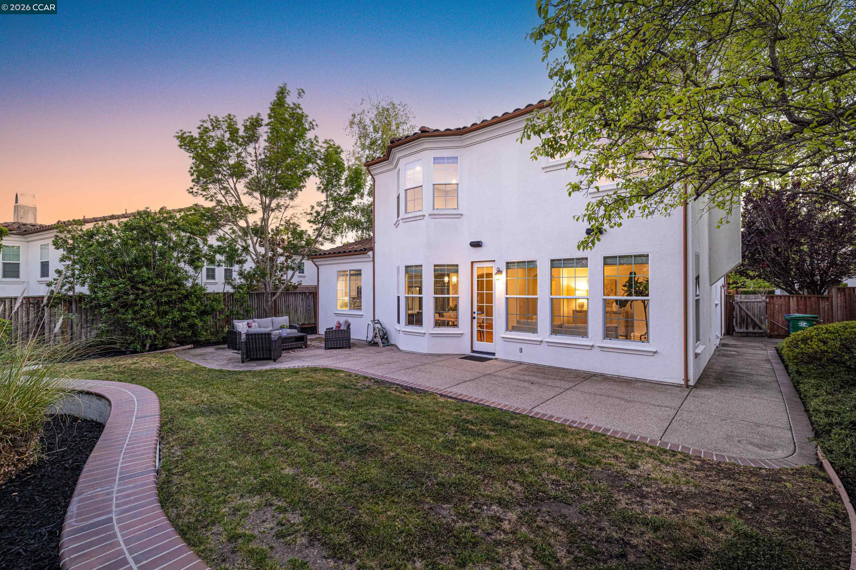 1166 S Chanterella Drive