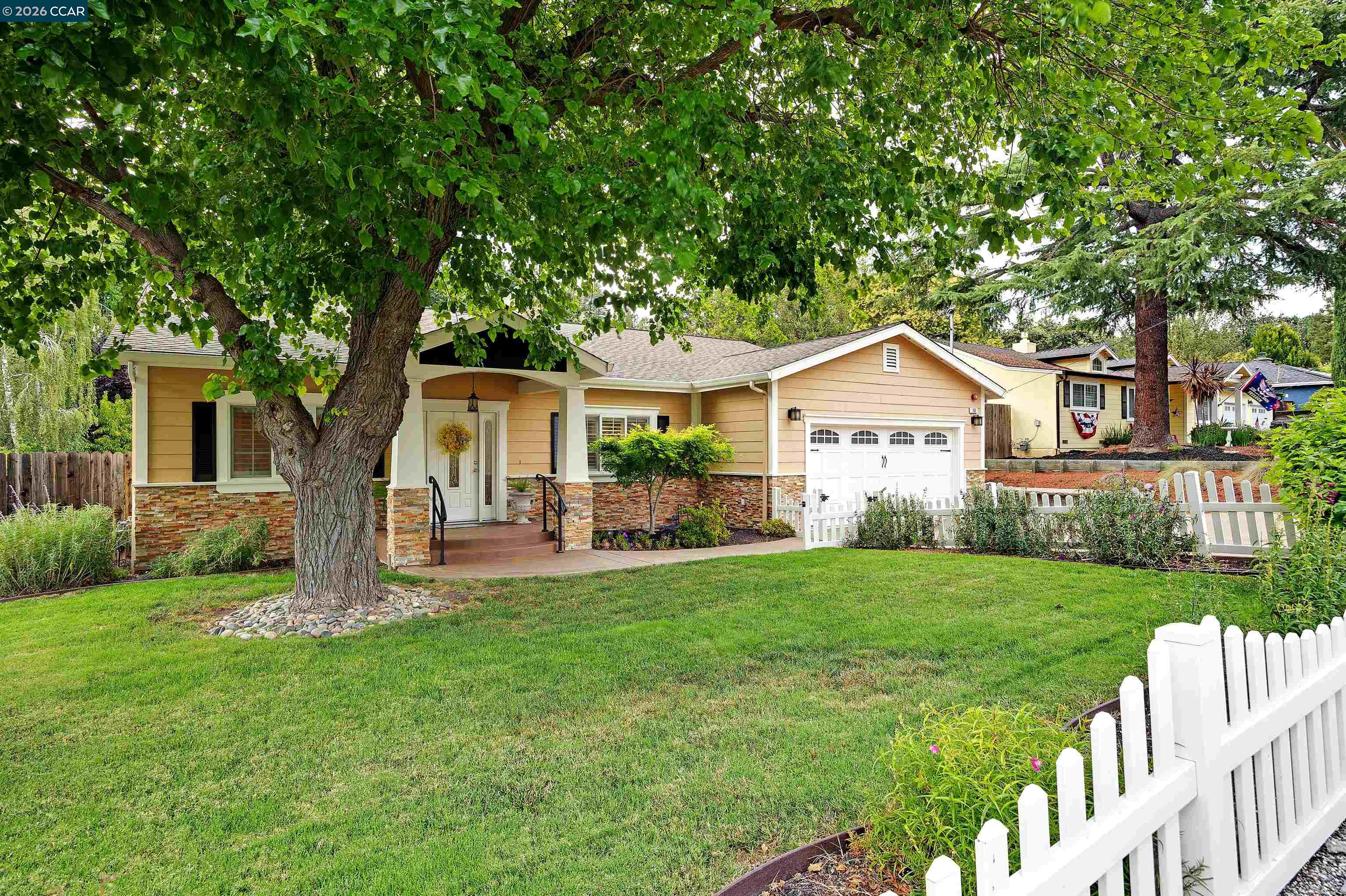 161 Valle Vista Dr