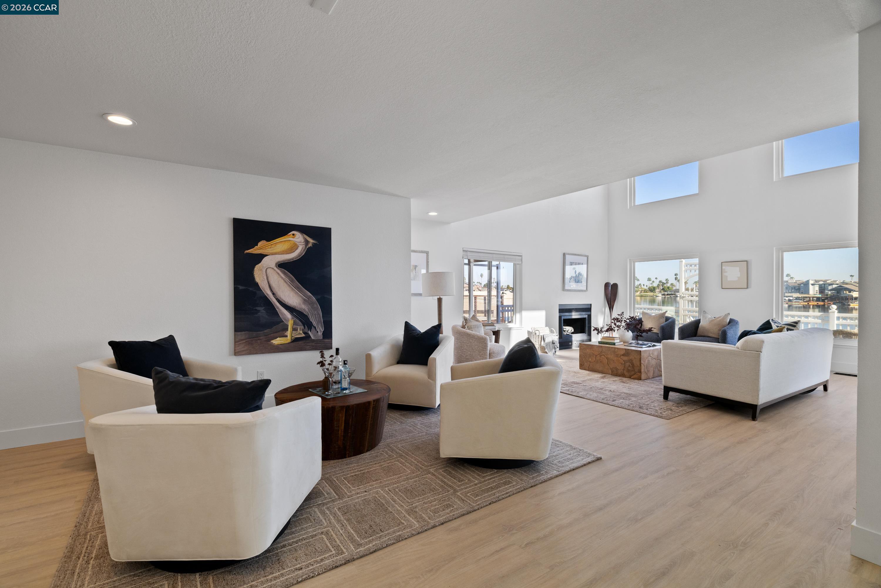 4741 Discovery Pt