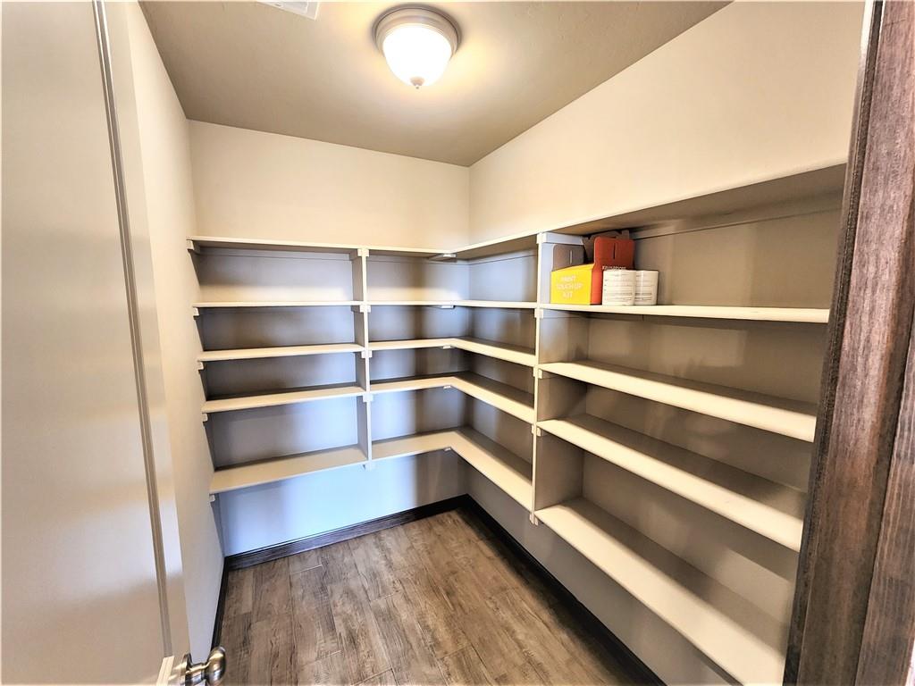 2033 E Rock Creek Road