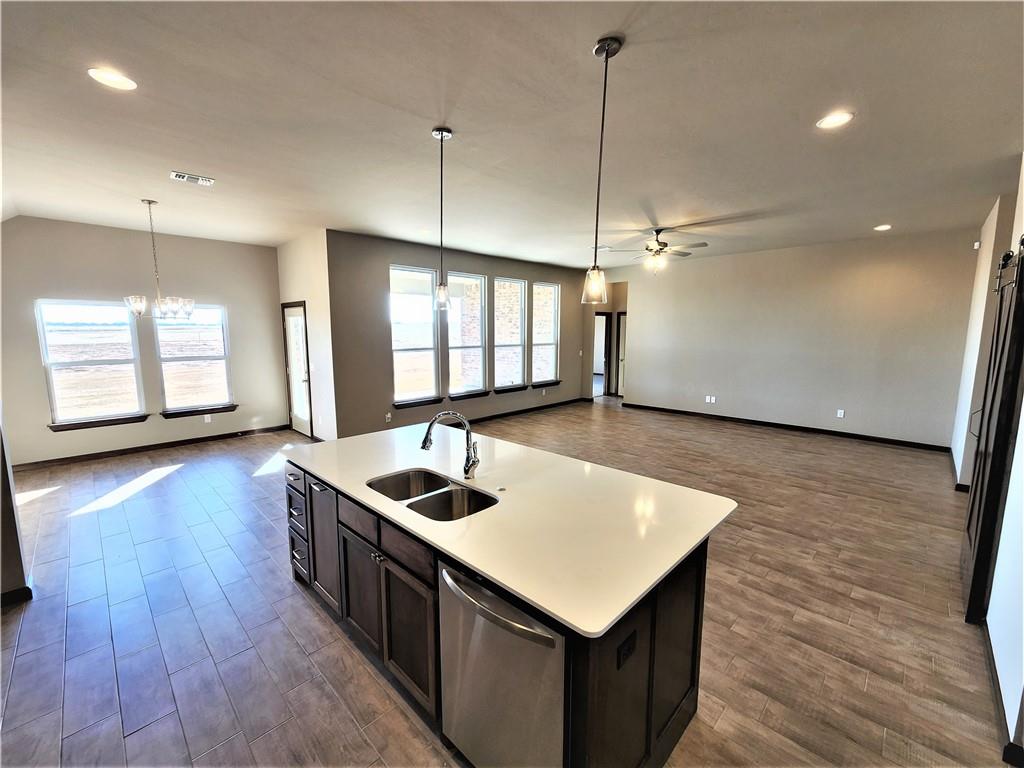 2033 E Rock Creek Road