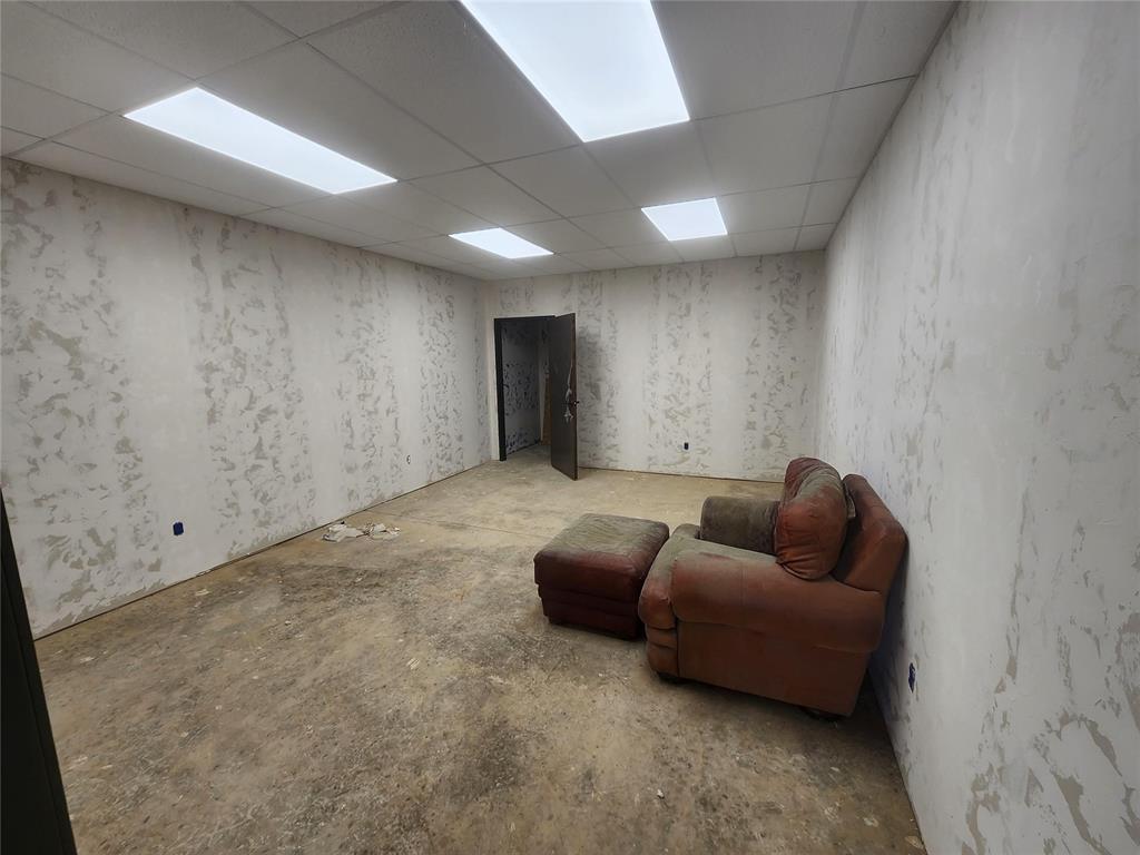 51499 W HWY 66 Highway