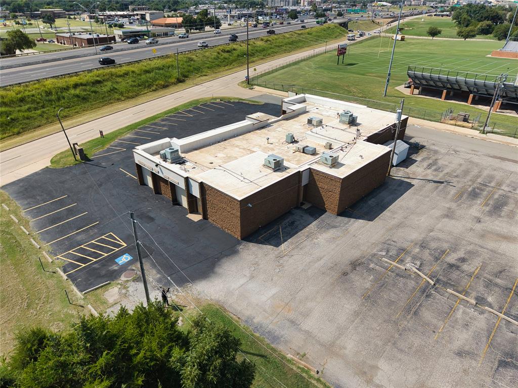 35 N Interstate Highway 35