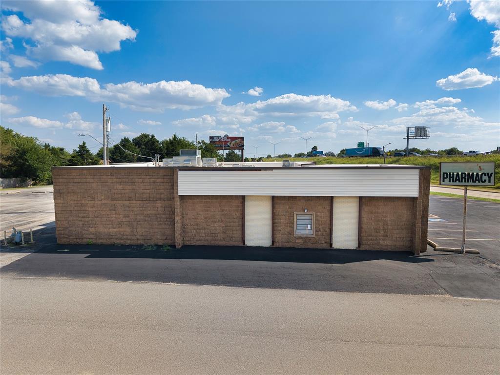 35 N Interstate Highway 35