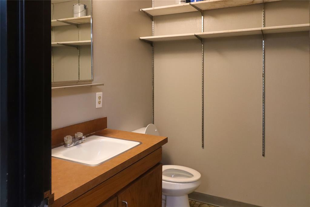 35 N Interstate Highway 35