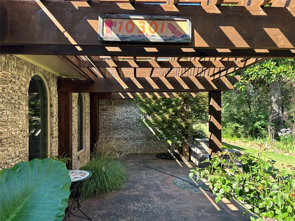 10301 Schwartz Drive