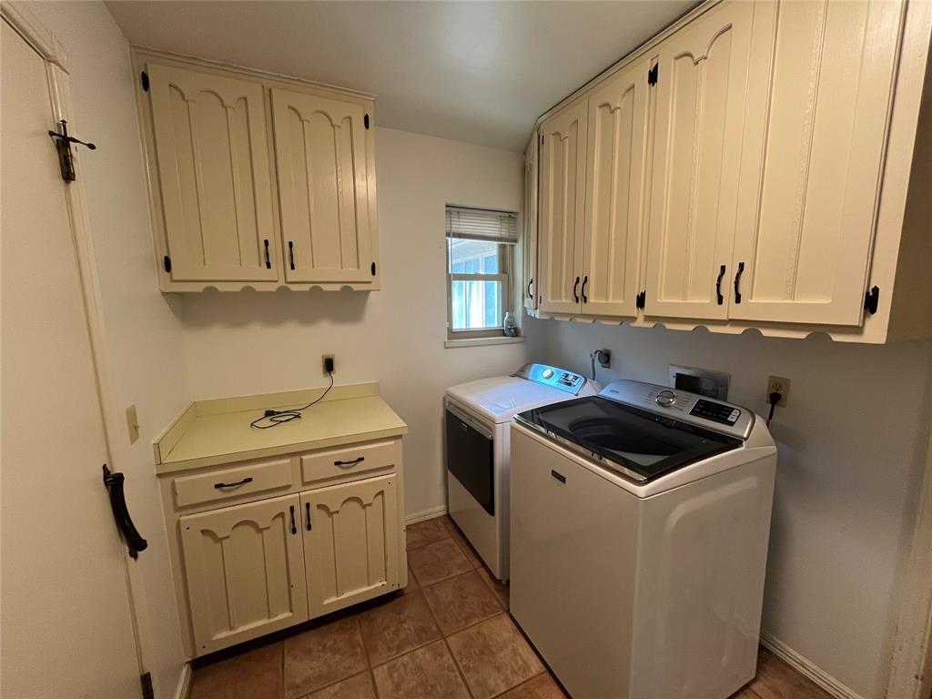 10301 Schwartz Drive