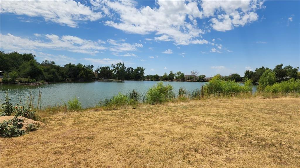 11100 S Western Avenue