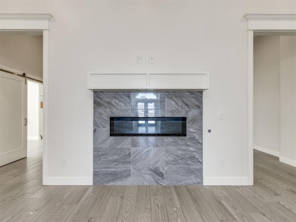 10917 Oaksplinter Lane