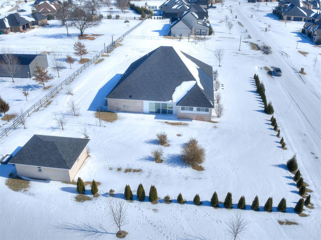 10917 Oaksplinter Lane