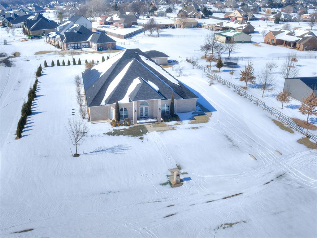 10917 Oaksplinter Lane