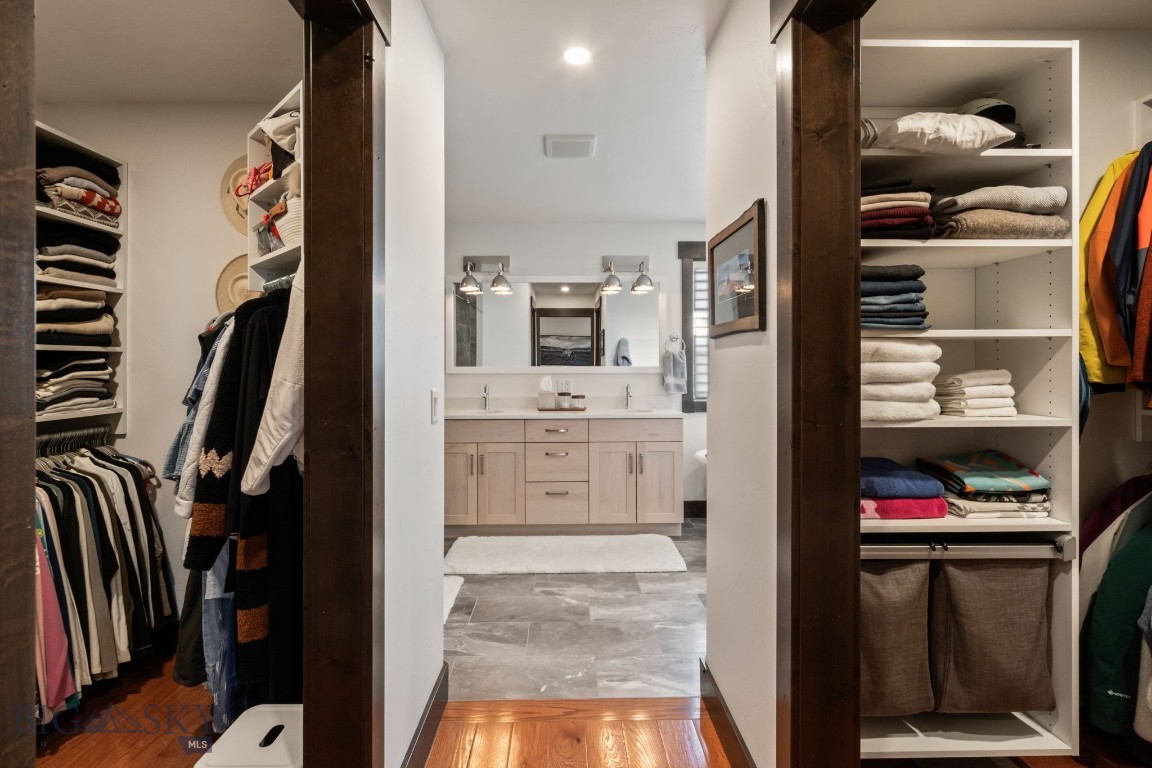 27 Obsidian Lane