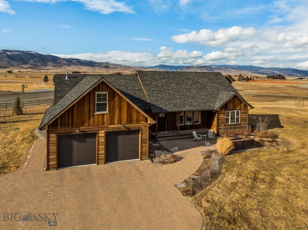 27 Obsidian Lane