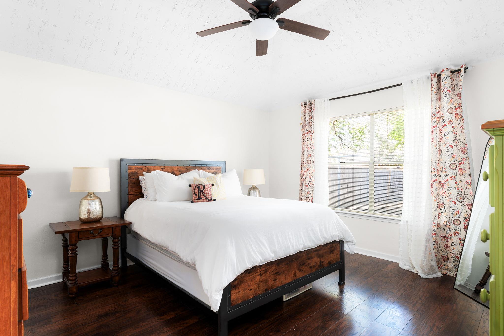 1412 Pigeon Forge RD