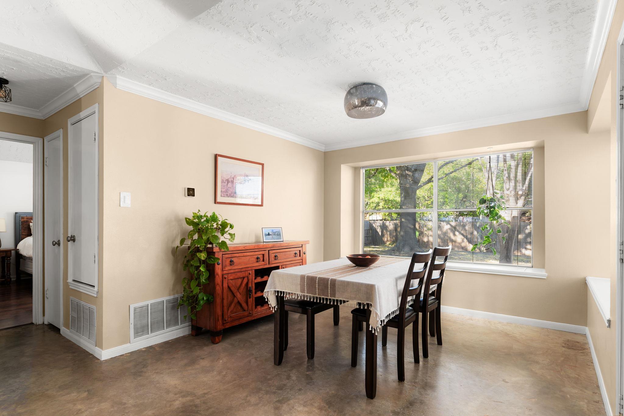 1412 Pigeon Forge RD