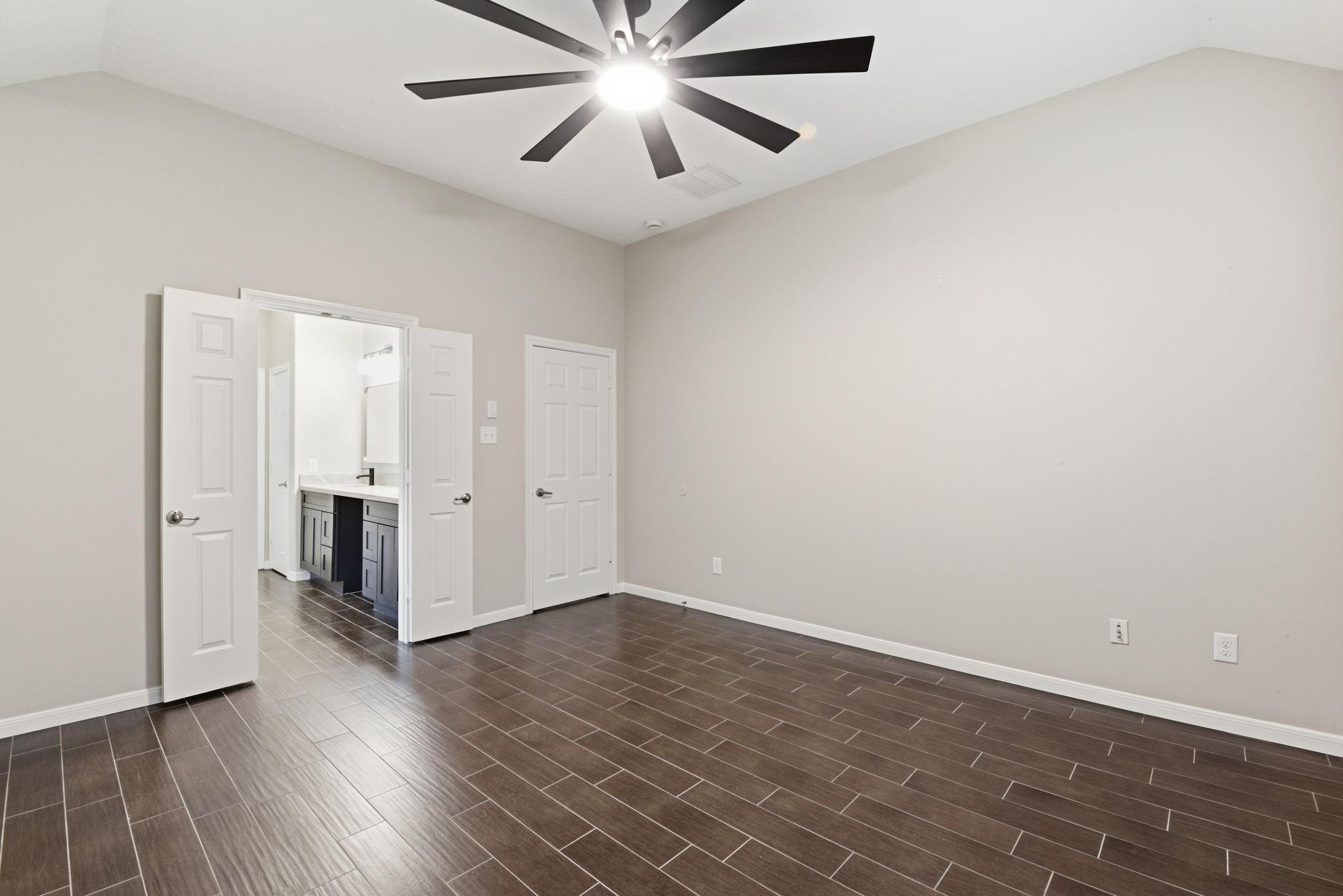 25542 Saddlebrook Village Drive