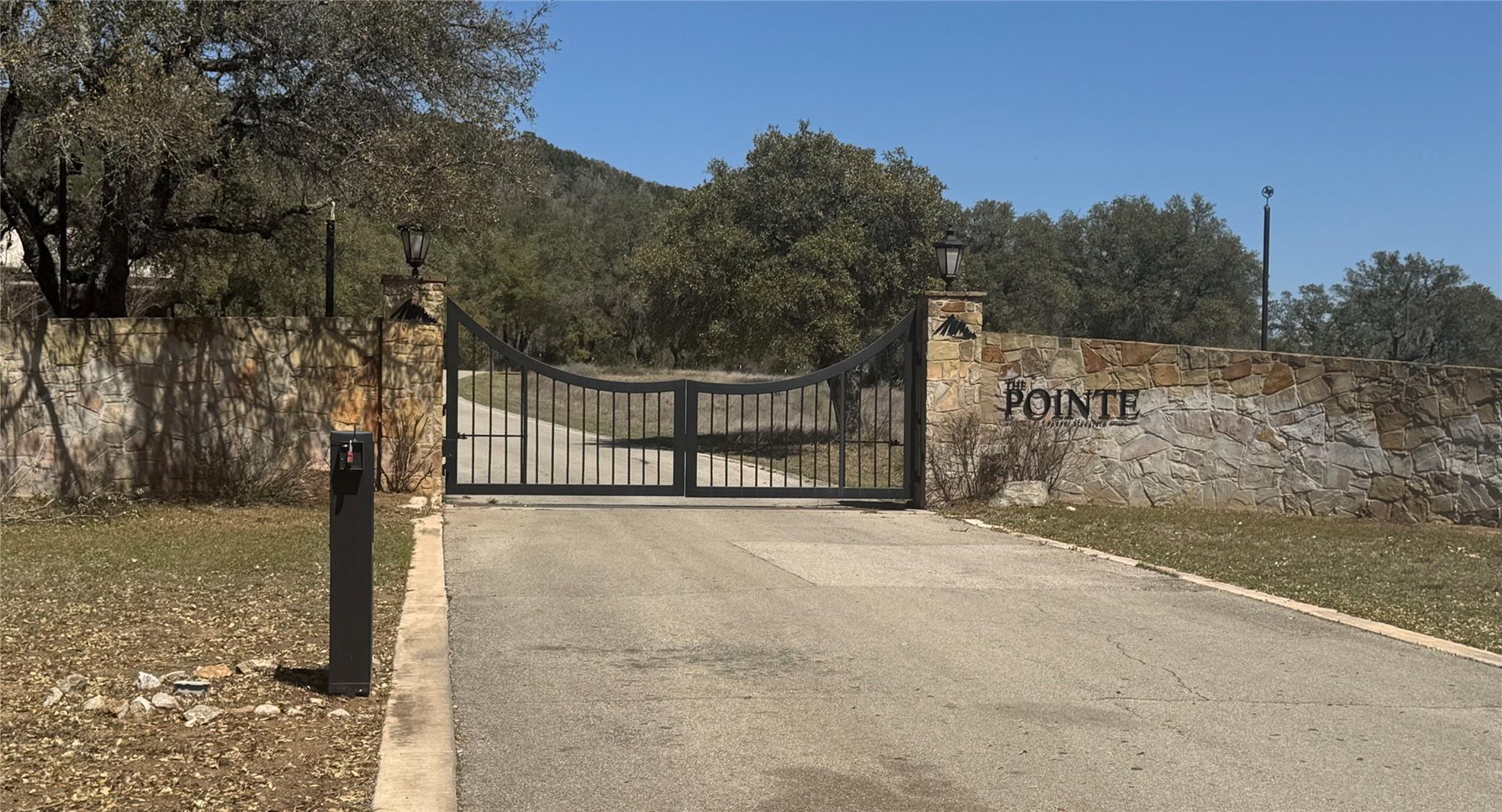 Lot 56 War Bonnet RDG