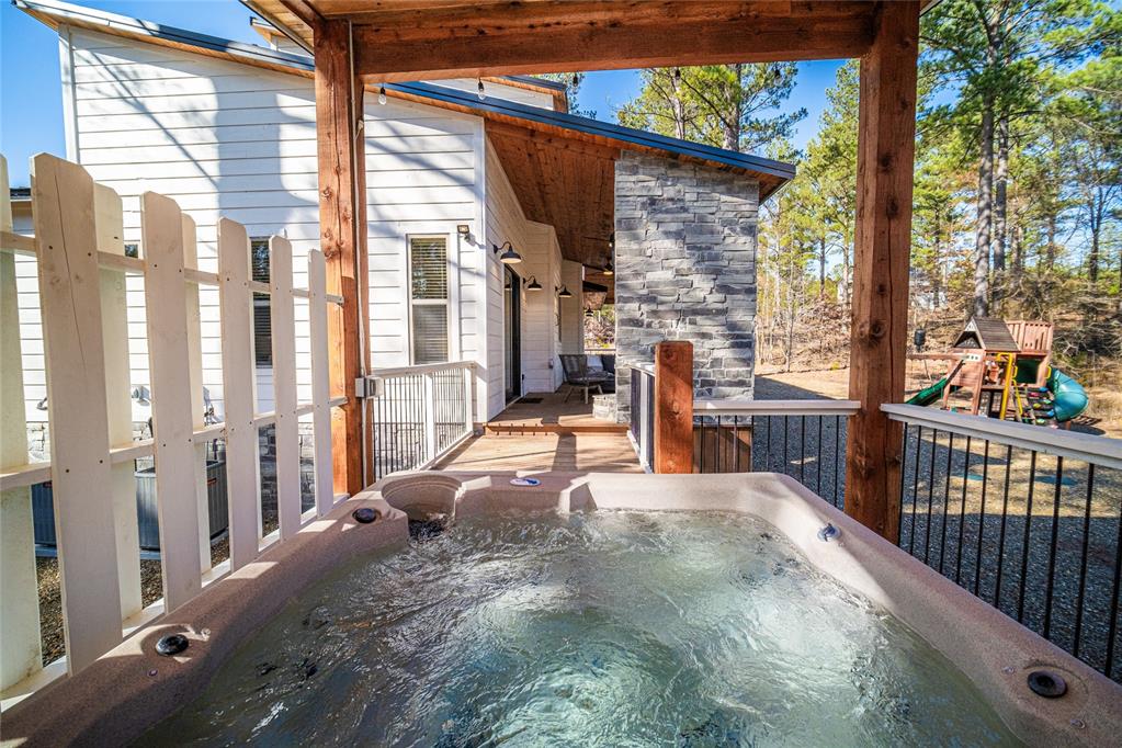 940 W Eagle Mountain Trail