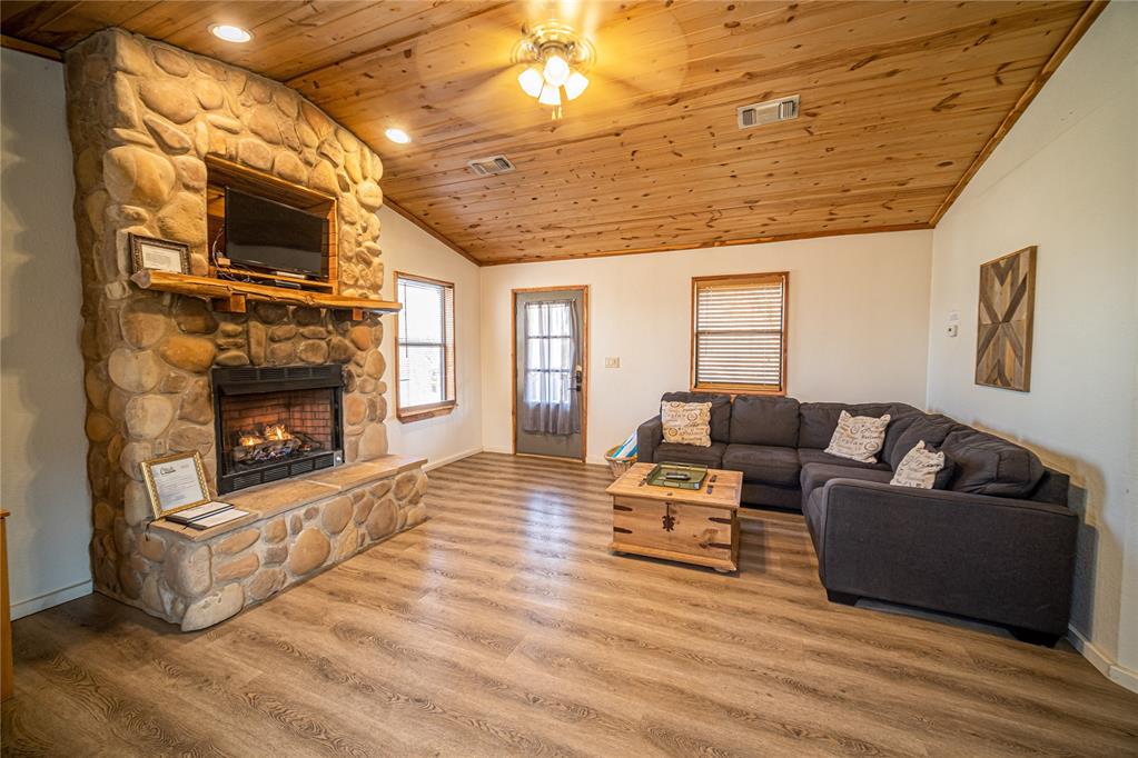565 Bowfin Lane