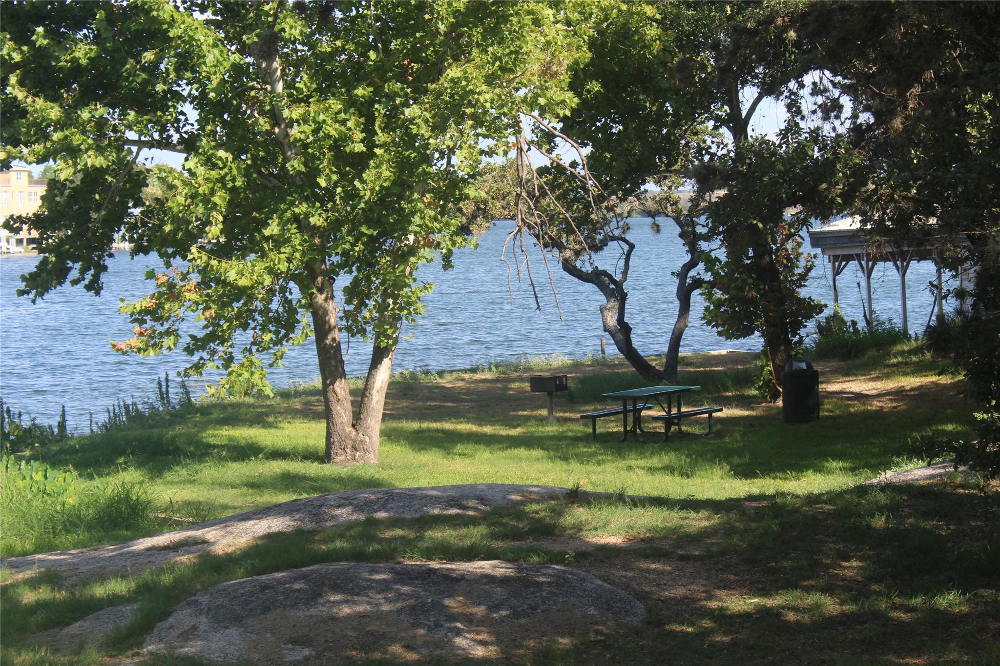 Lot 424 & 425 Oakhill DR