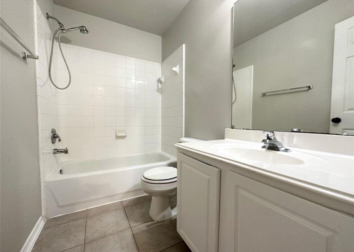38 Blue Creek Place