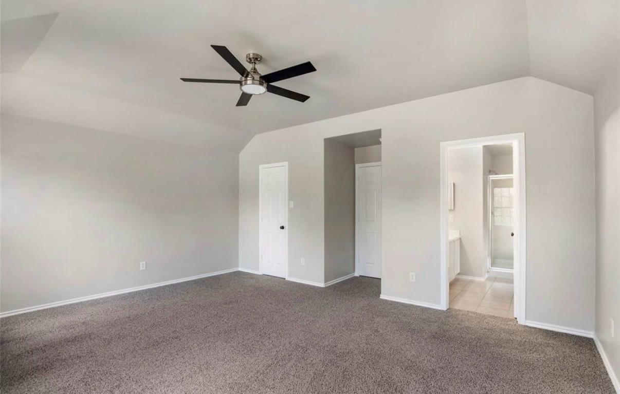 38 Blue Creek Place