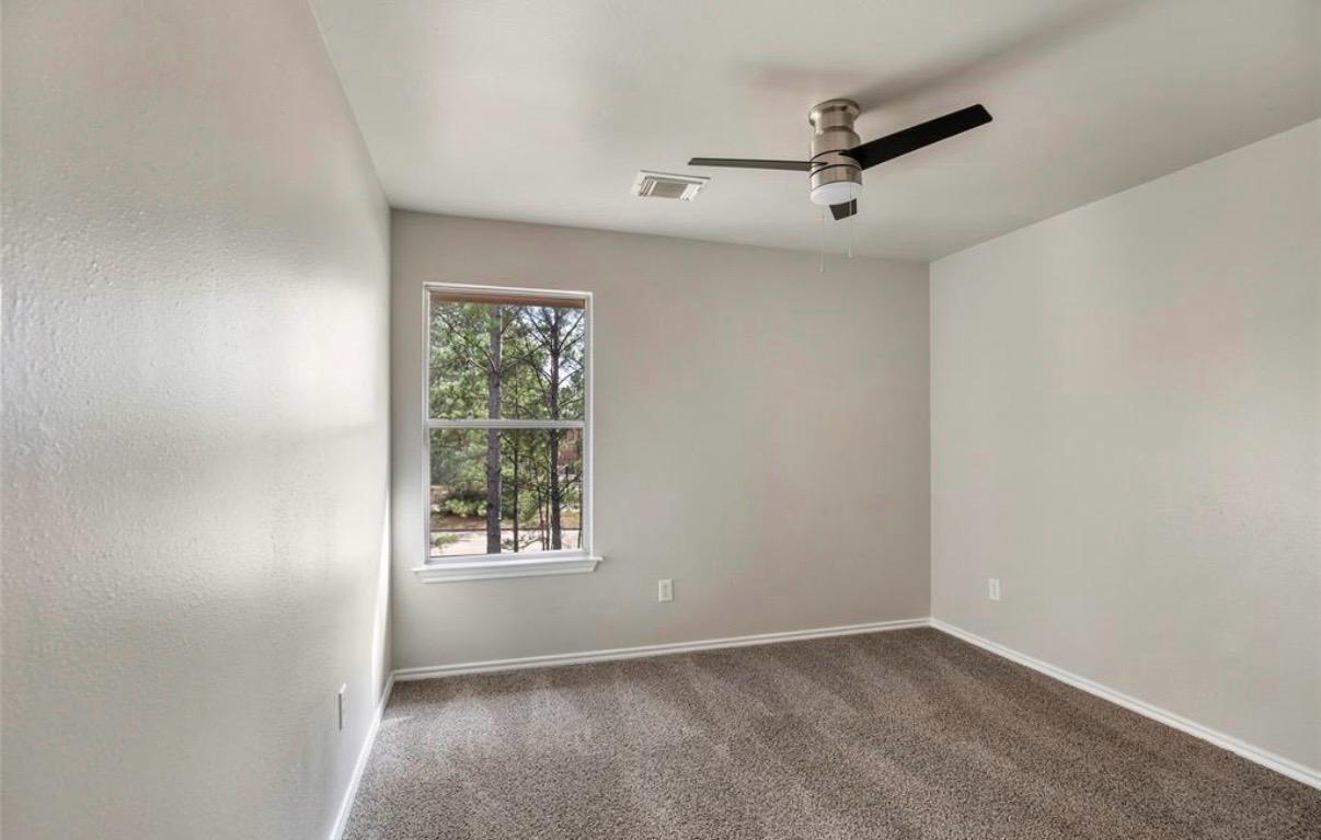 38 Blue Creek Place
