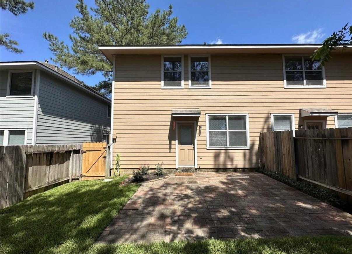 38 Blue Creek Place