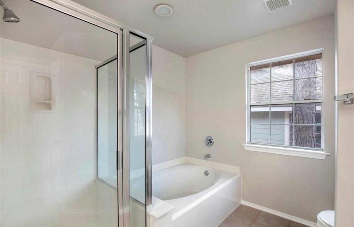 38 Blue Creek Place