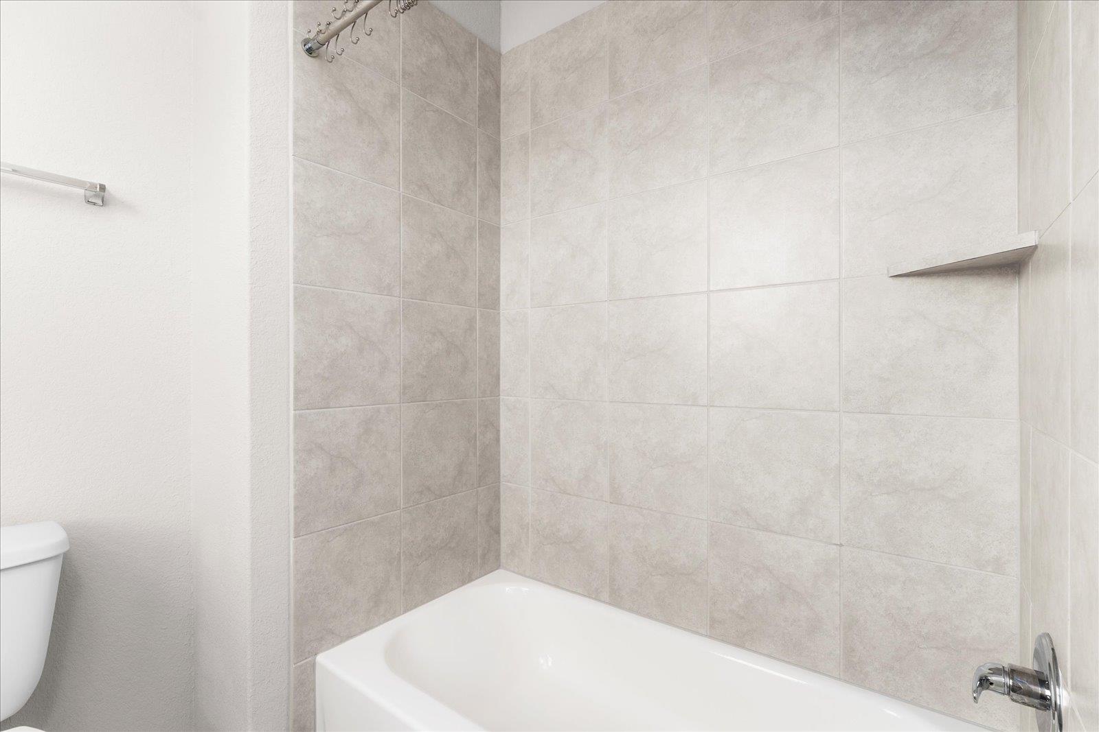 2800 Joe DiMaggio BLVD # 100, Round Rock Unit: 100