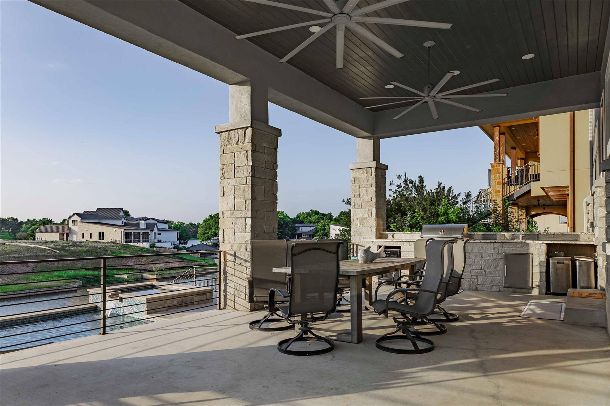 106 Blue Heron DR
