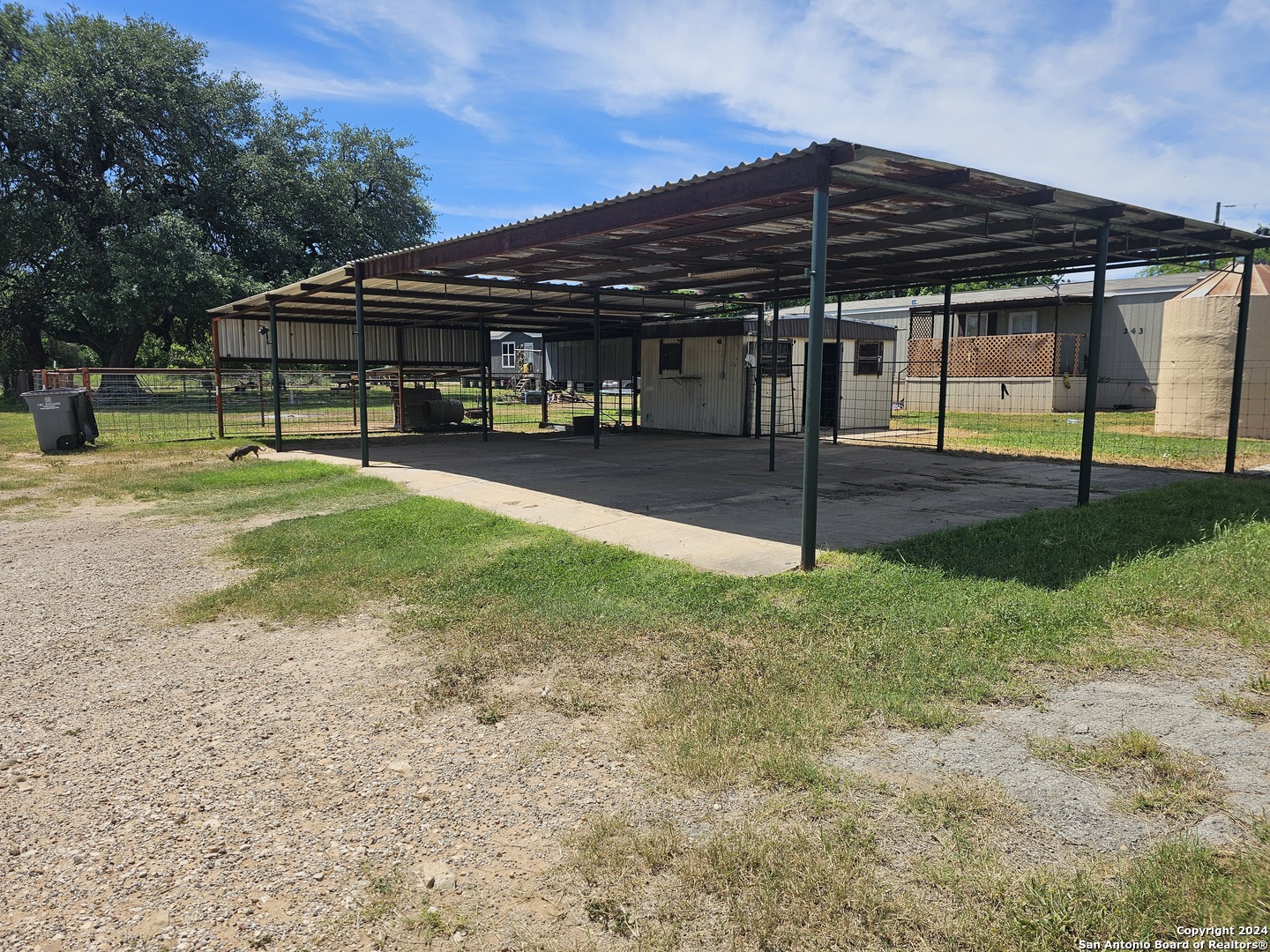 243 COUNTY ROAD 2585