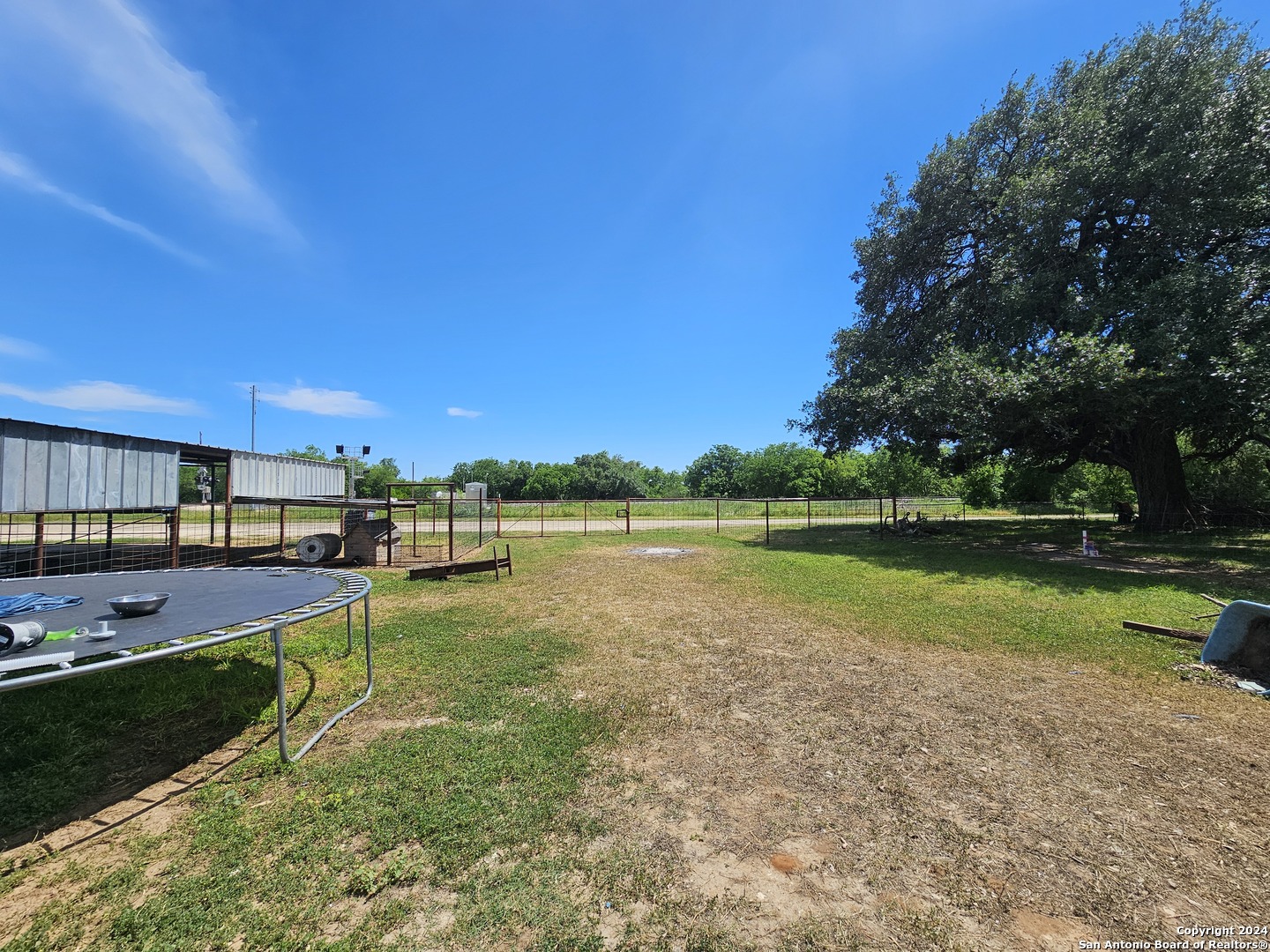 243 COUNTY ROAD 2585