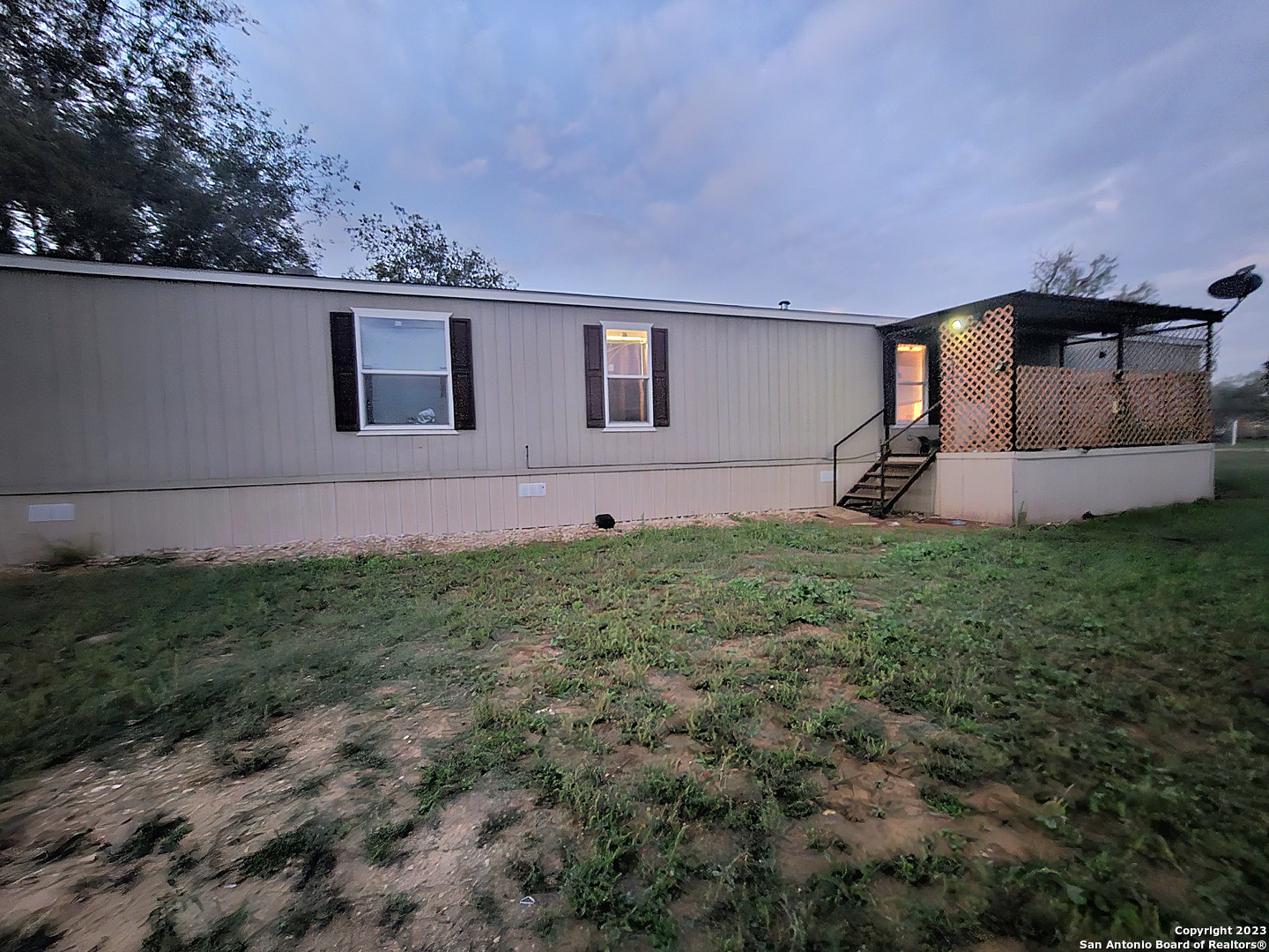 243 COUNTY ROAD 2585